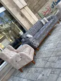 مبل راحتی چستر آراد بغل لمسه تختشو