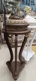 تلفن ایستاده سه پایه اس سلطنتی