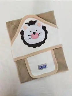 حوله نوزادی 2 تکه طرح شیر