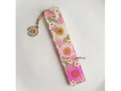بوکمارک رزینی با گل طبیعی طرح موژان