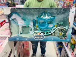 اسب راهرو با کالسکه پرنسس خیلی بزرگ