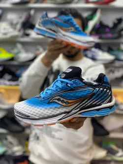 کتونی ورزشی ساکونی SAUCONY مردانه طوسی صورتی و آبی جدید و ترندکورتانا