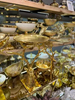 شیرینی خوری گوزن