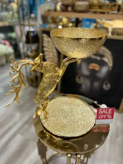 اجیل خوری و شیرینی خوری گوزن