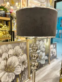 آباژور ایستاده مدل کنار سالنی سه گوی
