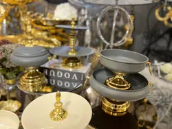 ظروف پذيرايي گوشواره دار
