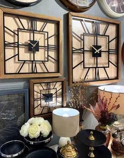 ساعت ديواري چوبی