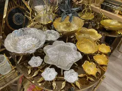 ظروف پذيرايي لوتوس درجه یک طلايي