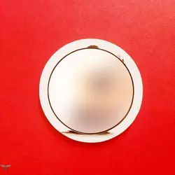 آیینه دختر یوگا