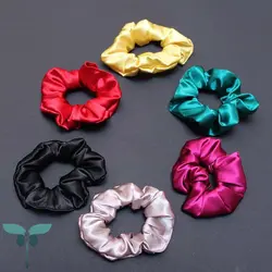 اسکرانچی (کش مو) سفید مشکی