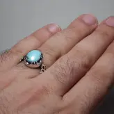 انگشتر فیروزه نیشابوری عجمی صاف و پاک با طبع شاد و زنده با رکاب صفوی