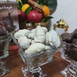 خرما شکلاتی با طعم عالیه شیری موزی (300) گرمی