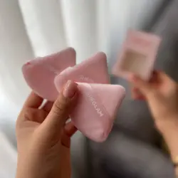 پاف و پد مخصوص پودر سه عددی شیگلم مدل اینستا ردی صورتی