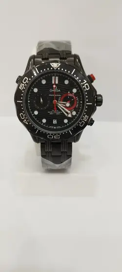 ساعت مچی پسرانه و دخترانه برند امگا سه موتوره فعال ضد آب در حد بند فلزی استیل در رنگ مشکی و دور صفحه مشکی رنگ و صفحه مشکی