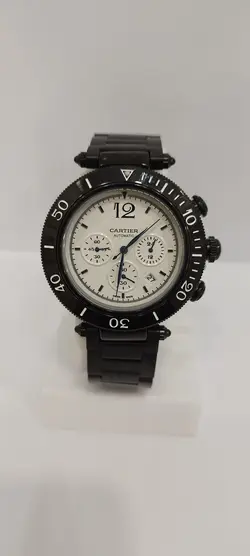 ساعت مچی پسرانه و دخترانه برند کارتیر سه موتوره فعال ضد آب در حد بند فلزی استیل در رنگ مشکی و صفحه سفید رنگ