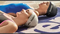 کلاه شنا کلاسیک آرنا مشکی - بیچ اند تنیس