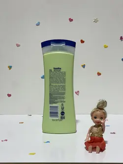 لوسیون بدن آلوورا وازلین سبز ۴۰۰میل vaseline - فروشگاه ادیب مارکت
