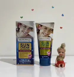 کرم ضد آفتاب spf60 وکالی اصلی حجم ۱۳۰میل - فروشگاه ادیب مارکت