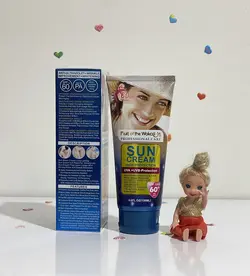 کرم ضد آفتاب spf60 وکالی اصلی حجم ۱۳۰میل - فروشگاه ادیب مارکت