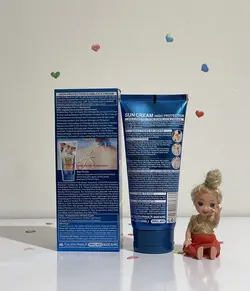 کرم ضد آفتاب spf60 وکالی اصلی حجم ۱۳۰میل - فروشگاه ادیب مارکت