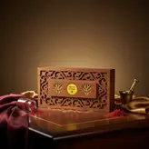 جعبه چوبی دو خاتم نیم مثقال و هاون برنجی