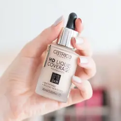 کرم پودر مایع 24 ساعته مات کاتریس مدل HD حجم 30 میل شماره 010 -رنگ روشن  catrice HD LIQUID COVERAGE 24H