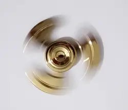 اسپینر فلزی طرح بومرنگ Fidget Spinner Boomerang