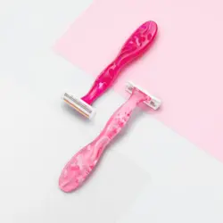 خود تراش ۳ تیغ ۴ عددی زنانه بیک | BIC Soleil Women’s Disposable Razors - فروشگاه ناو فور یو