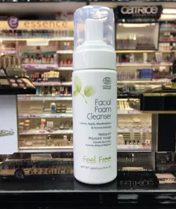 فوم پاک کننده صورت فیل فری مناسب انواع پوست Facial Foam Cleanser feel freeحجم150میل