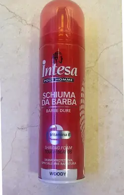 اینتسا فوم اصلاح کف ریش وودی ویتامین intesa foam woody vitamin E (حجم 300میل)