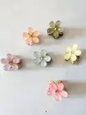 مینی کلیپس آبنباتی شکوفه ای وارداتی