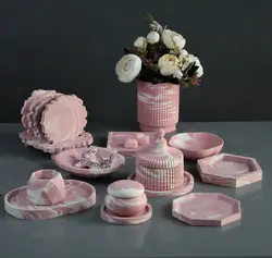 دوره آموزشی تولید انواع اکسسوری های بتنی اهرا (بدون آموزش ساخت آباژور)