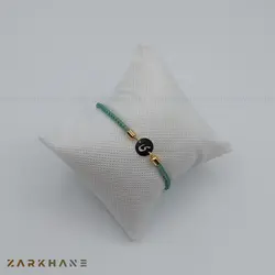 دستبند طلا حرف ی بند ابریشم - گالری طلای زرخانه