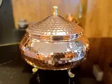 شکلت خوری ، آحیل خوری سفینه ای مسی سایز 3 ازتفاع 13 دهانه 11.5 سانت