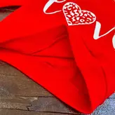 بلوز دخترونه سرشونه چین دار طرح Love کد 463