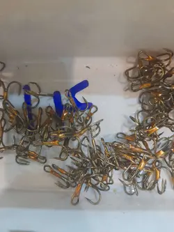 قلاب سه شاخ برنزی سایز ۱۴