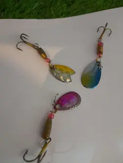 اسپینر قزلی سه تایی