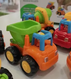 ماشین آلات راهداری Hola