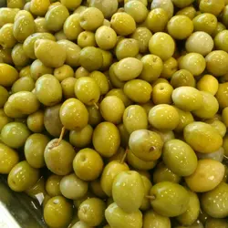 زیتون کنسروی ویژه