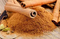 عرق دارچین  (حجم بطری 1 لیتر می باشد)