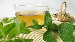 عرق معجون یبوست  (حجم بطری 1 لیتر می باشد)