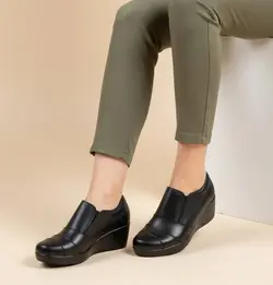 کفش زنانه طبی اصلی اداری و کارمندی سبک و راحت سایزبندی۳۶تا۴۱ طبی100درصد مستقیم از تولیدی