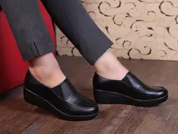 کفش طبی کفش زنانه۱۰۰٪ طبی کیفیت اصلی و تضمینی سبک و نرم سایز ۳۷ تا ۴۱ مستقیم از تولیدی