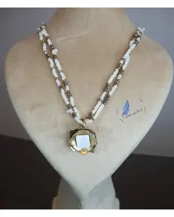 گردن بند صدف