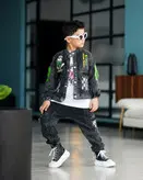 ست سه تیکه پسرانه لی گرم بالا کت شلوار و تیشرت