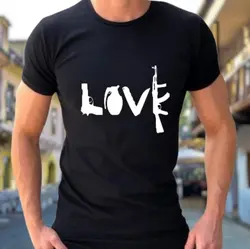 تیشرت مردانه اسلحه طرح Love