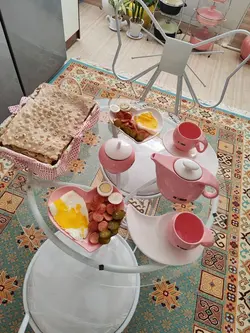 میز و صندلی طرح پاپیون