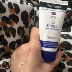 کرم مرطوب کننده دست نوتروژینا neutrogena حاوی گلیسیرین آبی حجم 50 میل | فروشگاه انیس تجارت