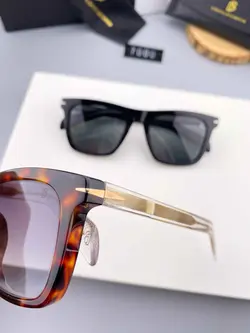 عینک آفتابی دیوید بکهام مدل DB7000