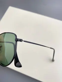 عینک آفتابی ری‌بن مدل RB3958